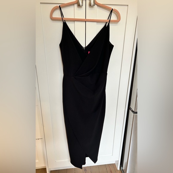 BETSEY JOHNSON Revved up faux wrap tulip hem cocktail party dress black  sz 2 - Picture 2 of 6